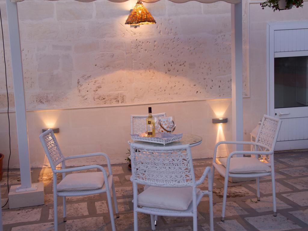 B&B Corte Dell' Idume Lecce Exterior photo